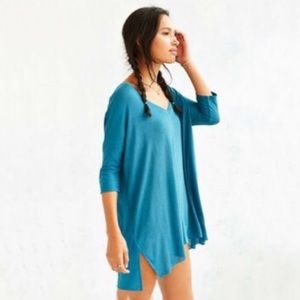 Silence + Noise Zoe V-neck Tunic